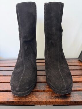 Steve Madden Black Leather Ankle Shoes